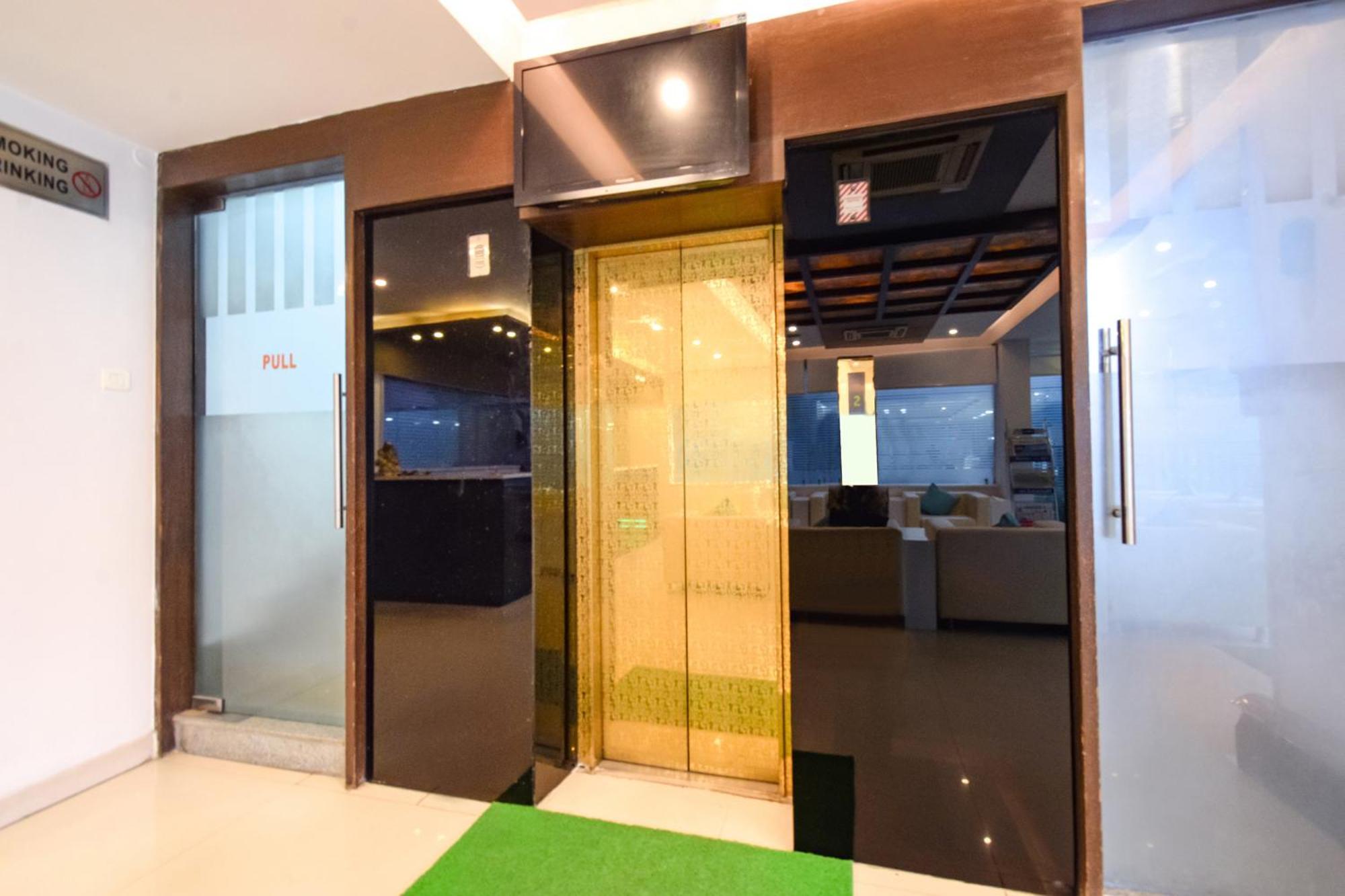 Fabhotel Aditya Homes - Nr Isb, Gachibowli Hyderabad Eksteriør bilde